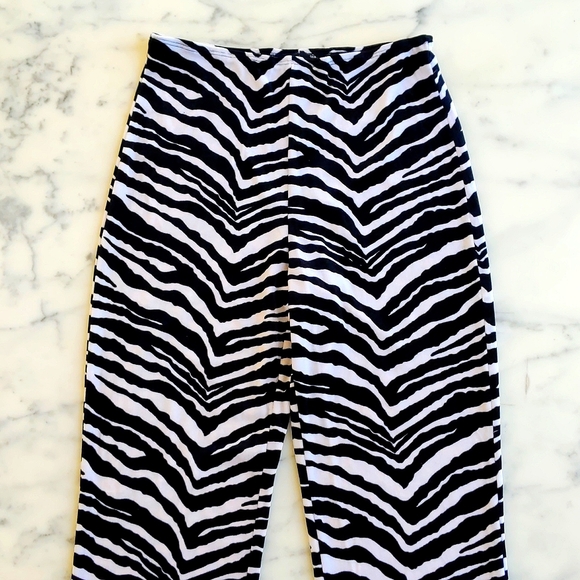 NWOT. Black and White Zebra Prints High-Waisted Stretch Velvet Flare Pant. - Picture 2 of 6